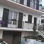 Comfort House Дом отдыха *