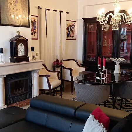 펜션 Comfort House